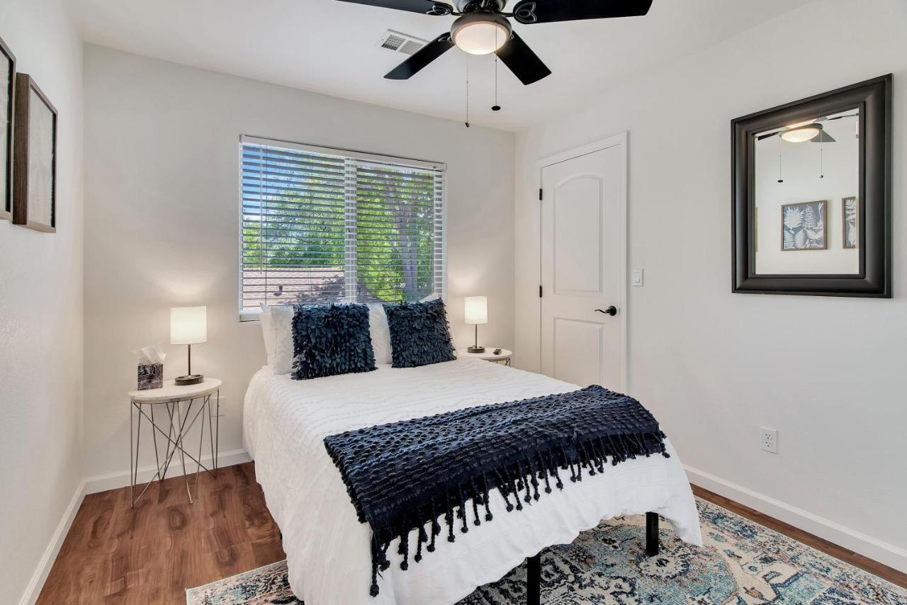 파소 로블레스 Downtown Paso: Sip N Sleepz 3 Bed/2.5 Bath 빌라 외부 사진